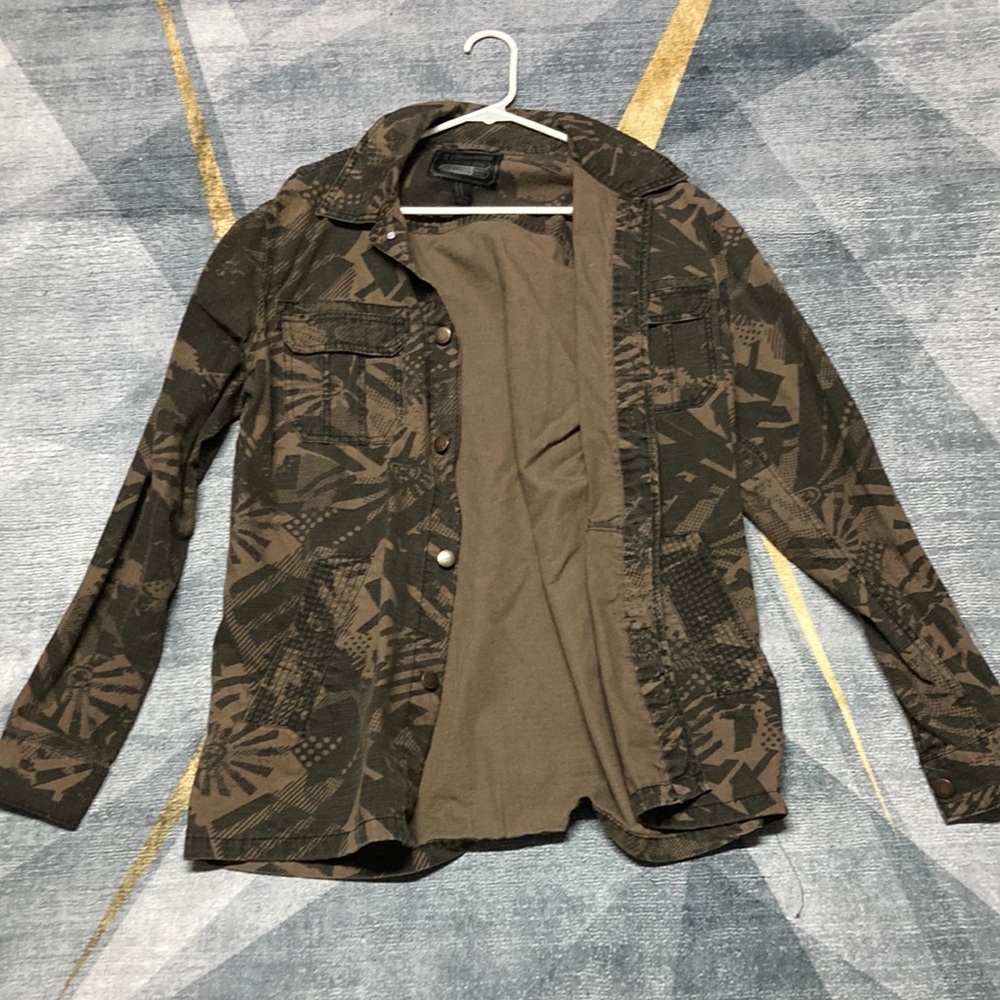 Forever 21 Black and brown patterned shirt